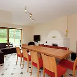 Feriehus Lovely Chalet In With Private Garden