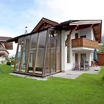 Lovely Chalet In Mayrhofen With Private Garden بيت للعطل