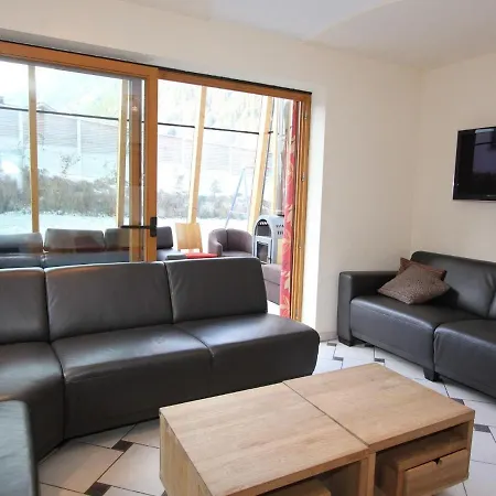 Lovely Chalet In Mayrhofen With Private Garden Ferienhaus