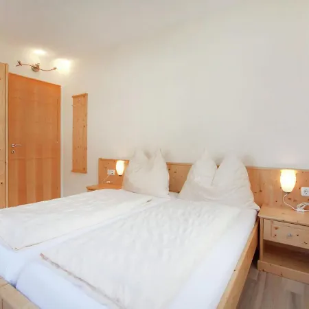 Lovely Chalet In Mayrhofen With Private Garden Mayrhofen