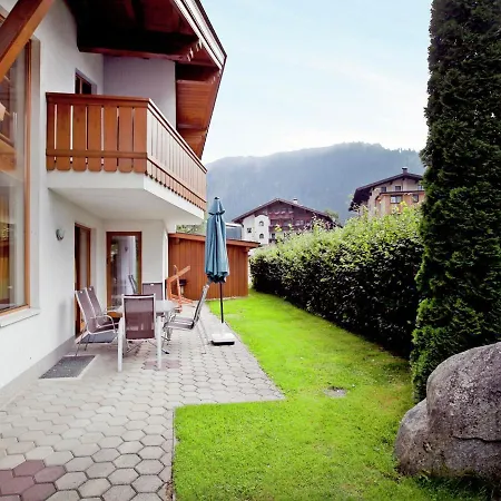 Lovely Chalet In Mayrhofen With Private Garden Ferienhaus