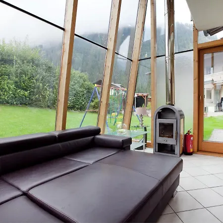 Ferienhaus Lovely Chalet In Mayrhofen With Private Garden *