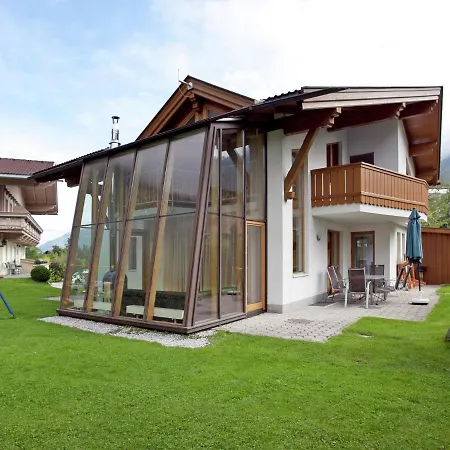 Lovely Chalet In With Private Garden 펜션